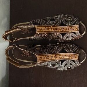 Sandals Lartiste by Spring Step Womens Flourish GLADIATOR -Gently Used